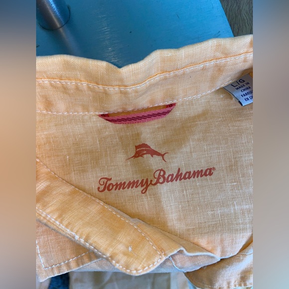 Tommy Bahama - linen long sleeve men’s button down - Picture 3 of 4